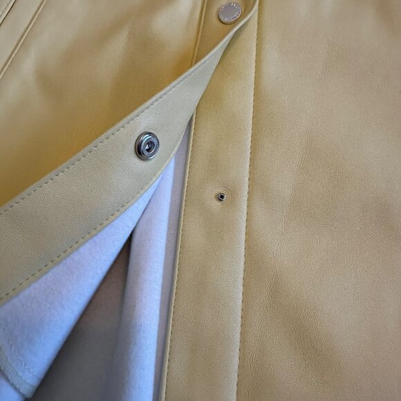Calvin Klein Vegan Faux Leather Butter Yellow Snap Down Jacket Shacket Large - Picture 12 of 13